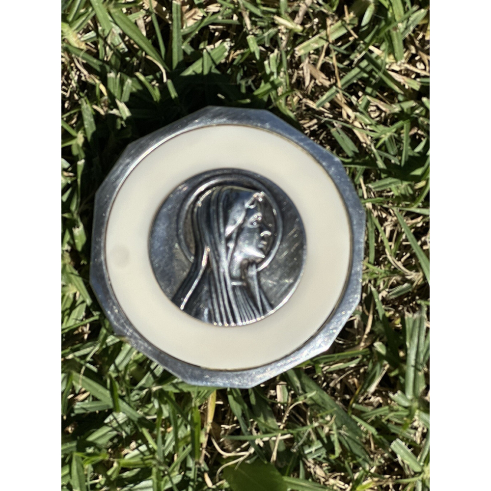 Virgin Mary Vintage Belt Buckle - White And Silver